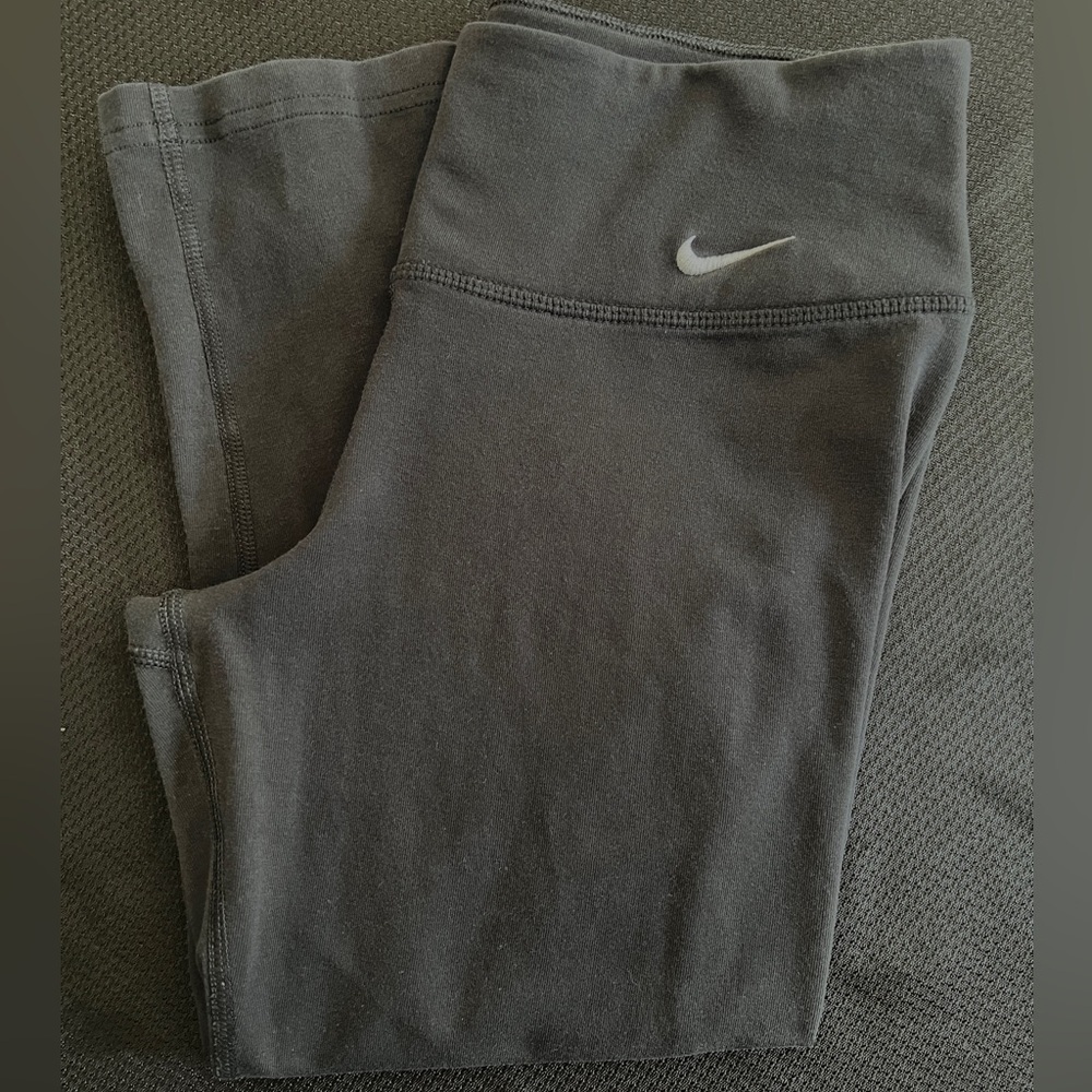Nike black leggings
